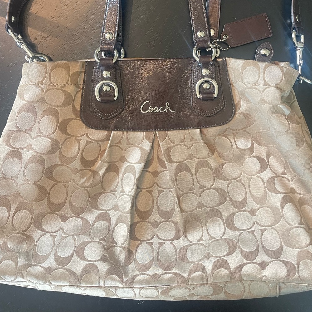 Coach Purse (Authentic with Serial Number)